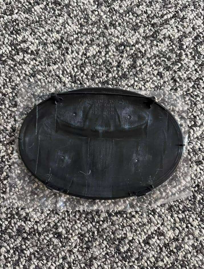 Emblem Logo Badge For Toyota Corolla(16-19)