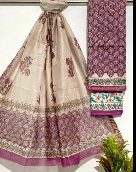 Ladies suit