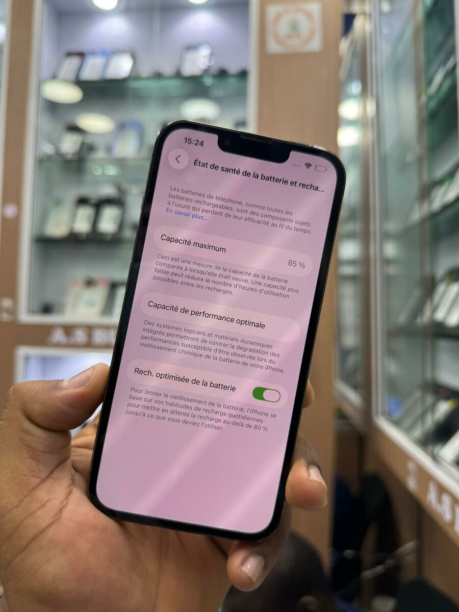 13 pro 128Go retour casi fine