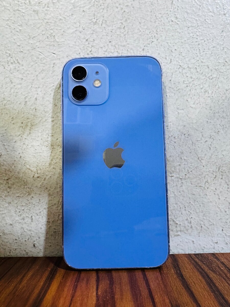 iPhone 12 Blue 64GB avec ID