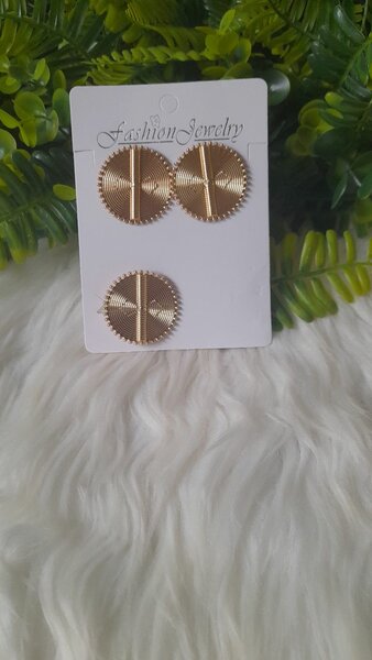 Boucles d'oreilles circulaires chic