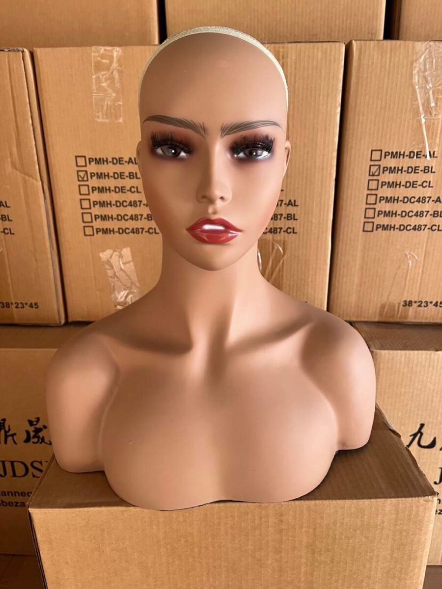 Pieceable mannequin