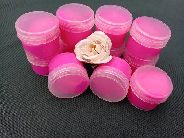 Crème lèvres rose