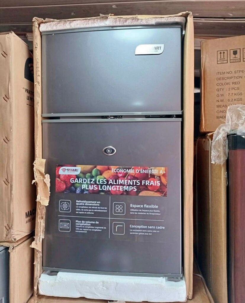 Réfrigérateur compact à deux portes