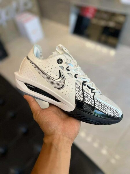 Basketball Nike Gt cut 3