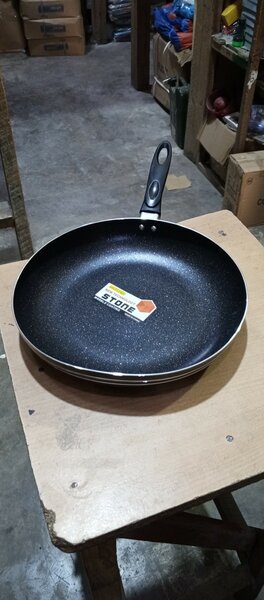 Non-Stick 28 cm Pan