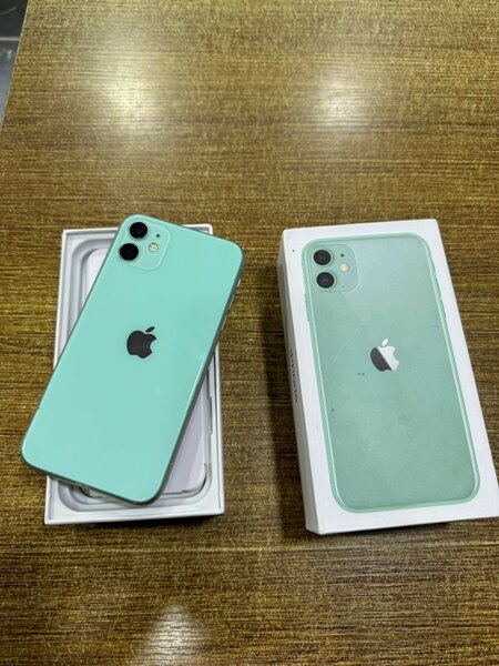 iPhone 11 simple 64 giga écran changé