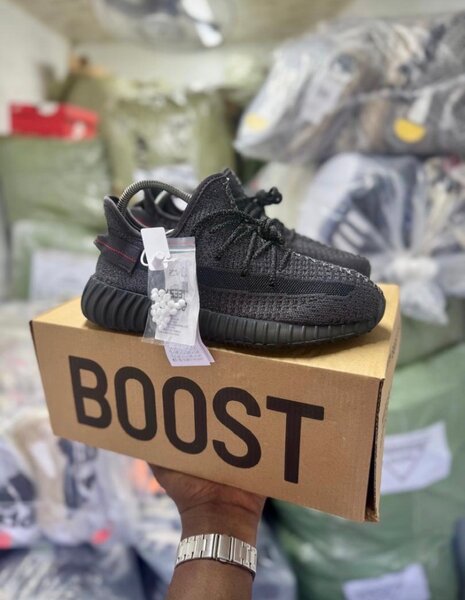 Chaussures de sport Boost noires