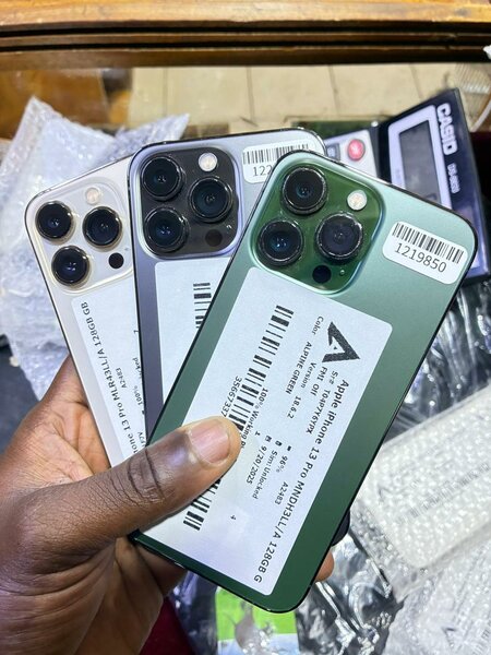 Smartphones iPhone variés