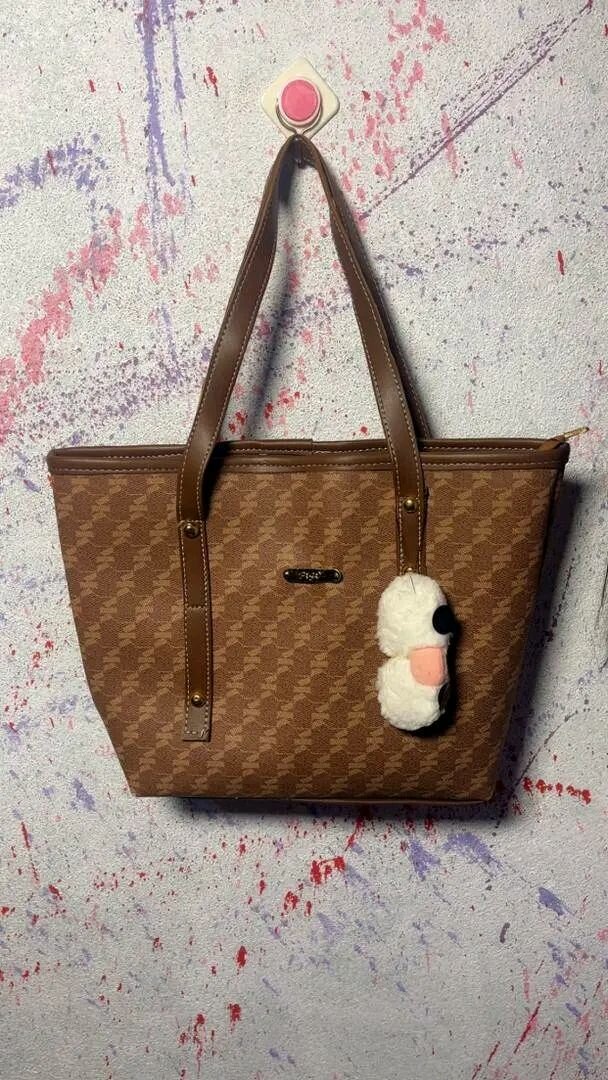 Sac à main chic quadrillé