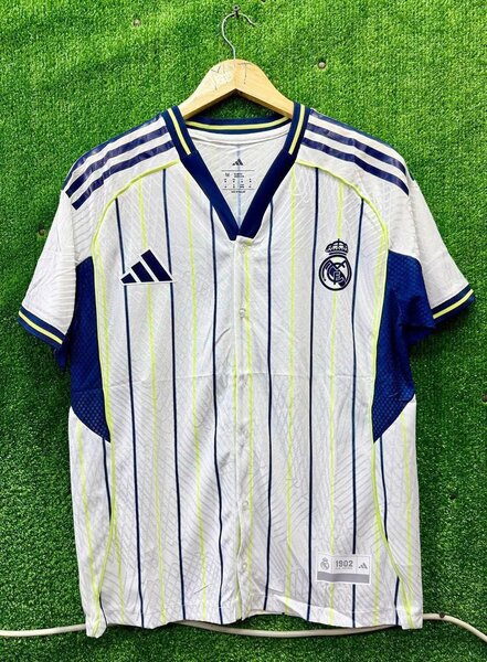 Maillot de football authentique