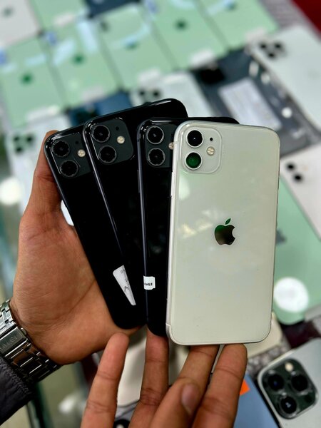 Apple iphone 11 64GB JV