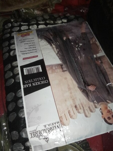 Clove bracelet plus Maria B SUIT PLUS SURPRISE GIFT