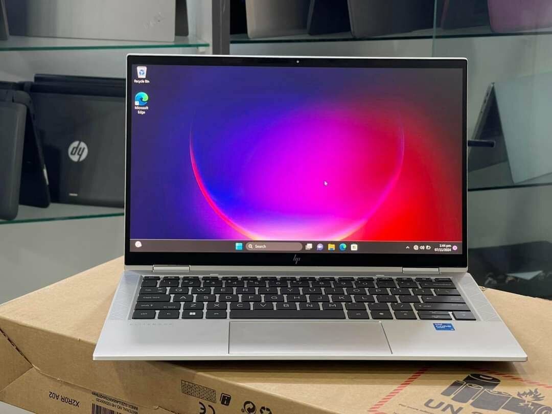 HP EliteBook 1030 G8 x360 convertible