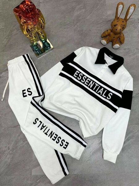 Survêtement "Essentials" tendance