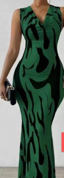 Women's Long Fitted Dress with Print