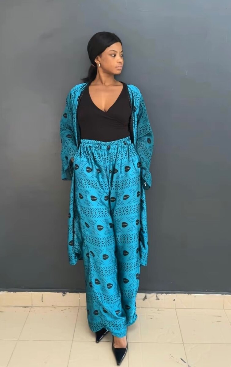 Tenue élégante en pagne africain