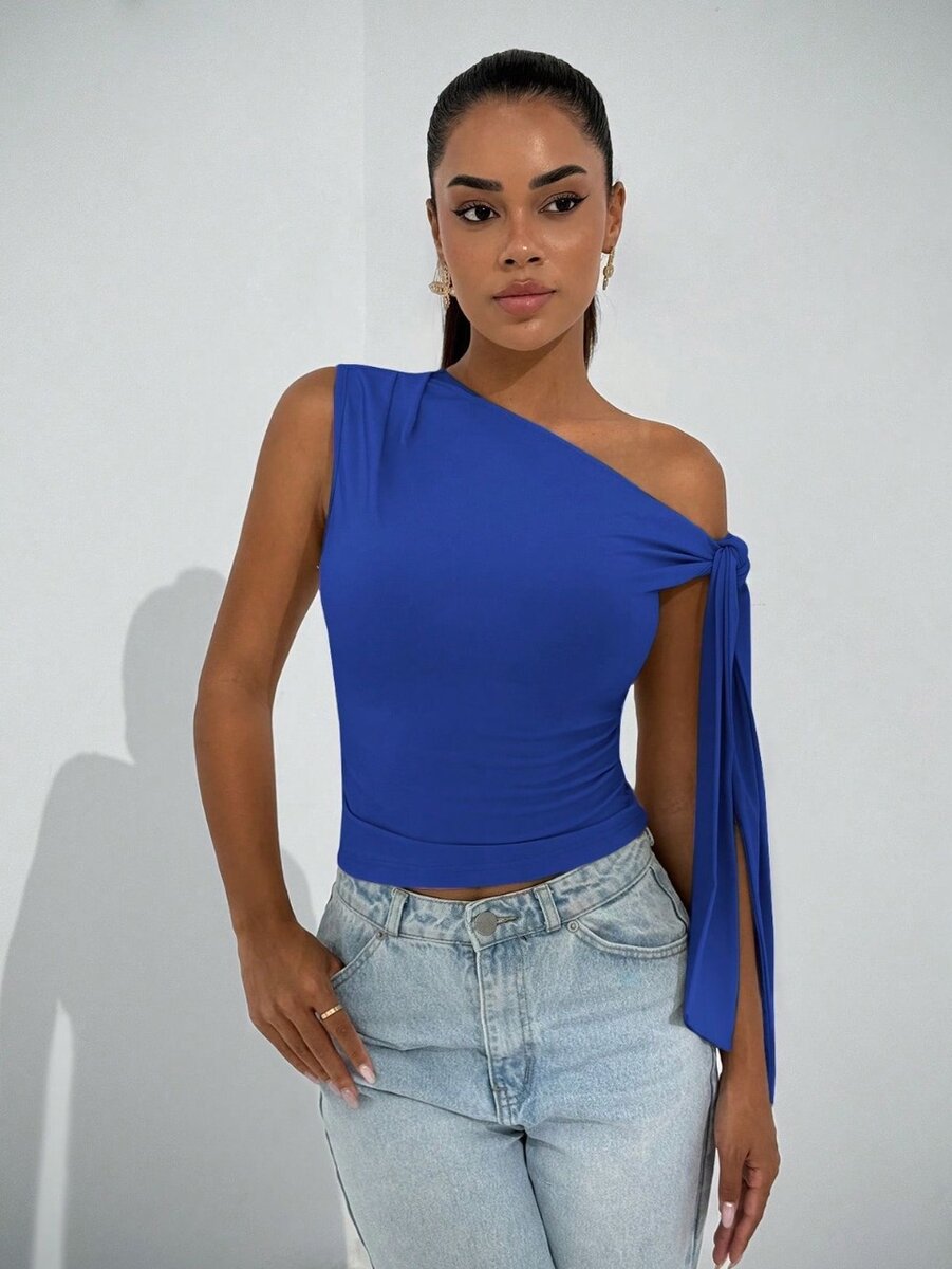 Top asymétrique élégant femme