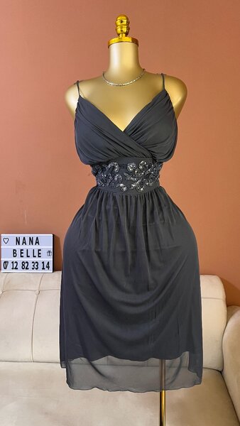 Robe Élégante Noire Taille XXL