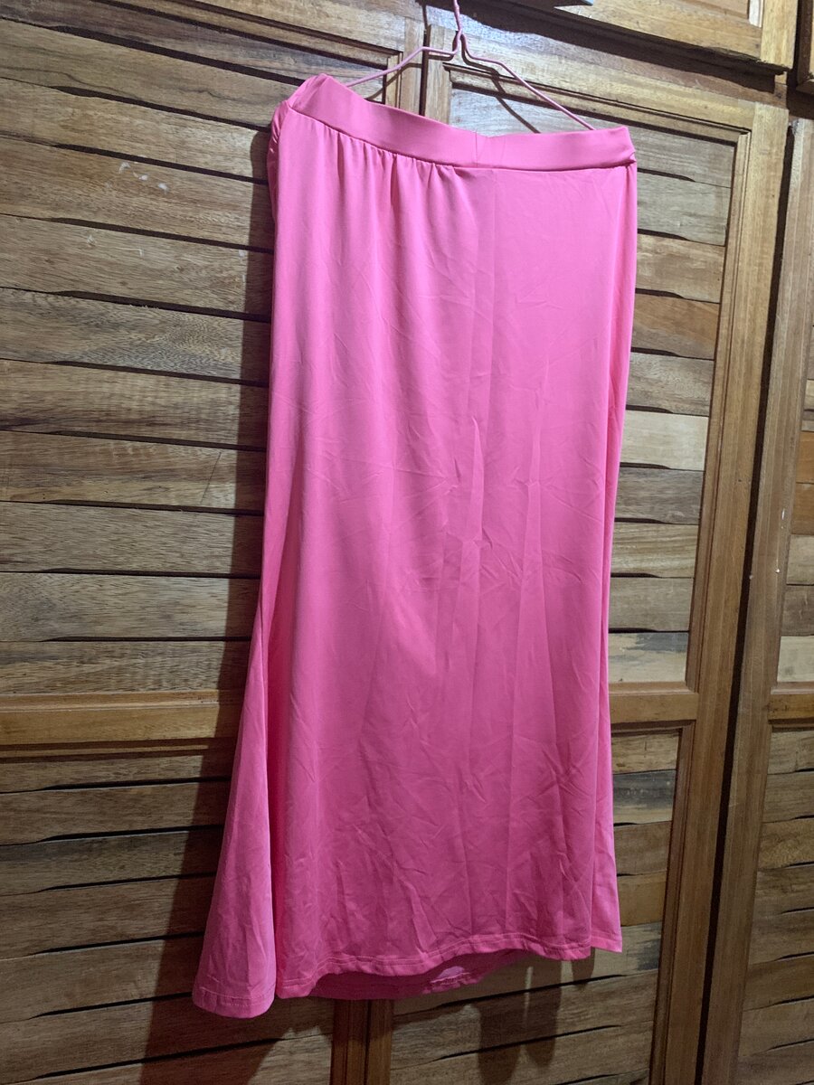 Jupe Longue Rose Élégante