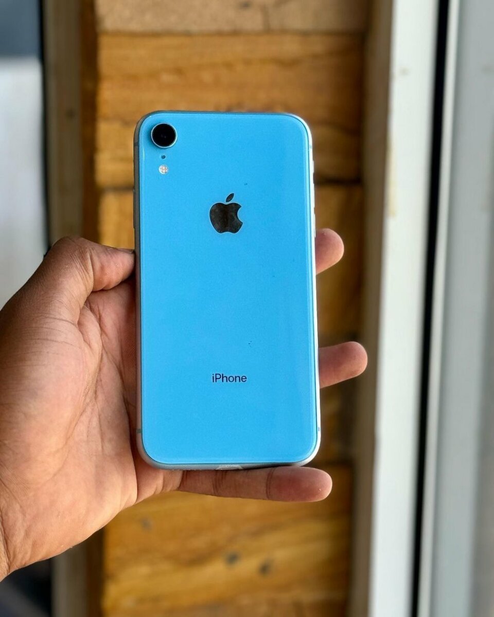 IPHONE XR