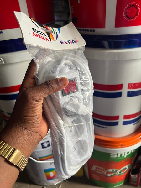 Multiprise électrique avec interrupteur