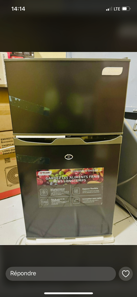 Mini réfrigérateur compact