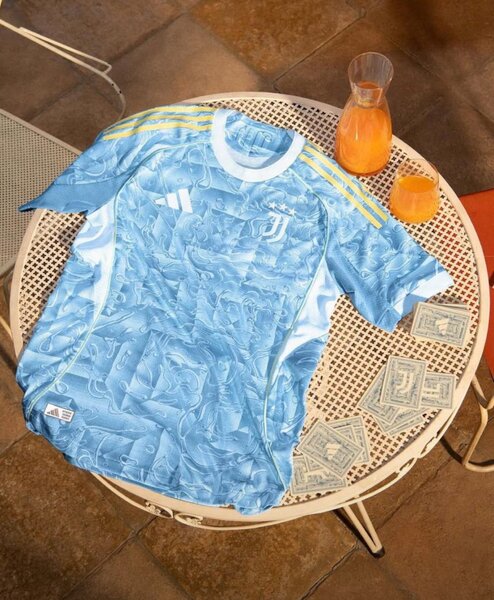 Maillot de football bleu