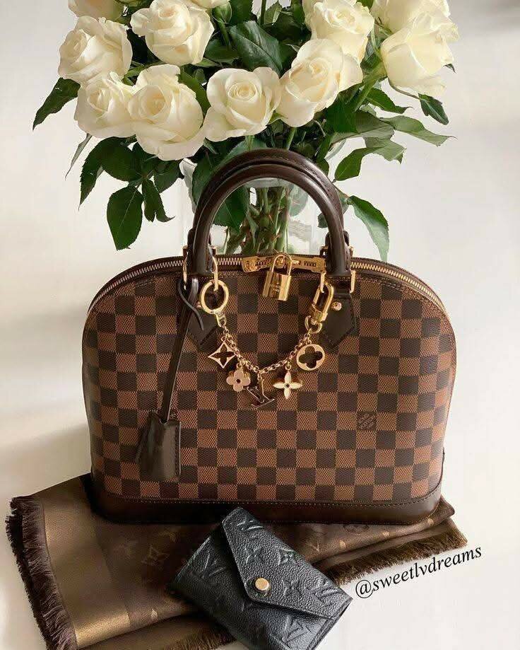 Sac à main luxe chaîne dorée