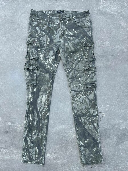Pantalon cargo disponible