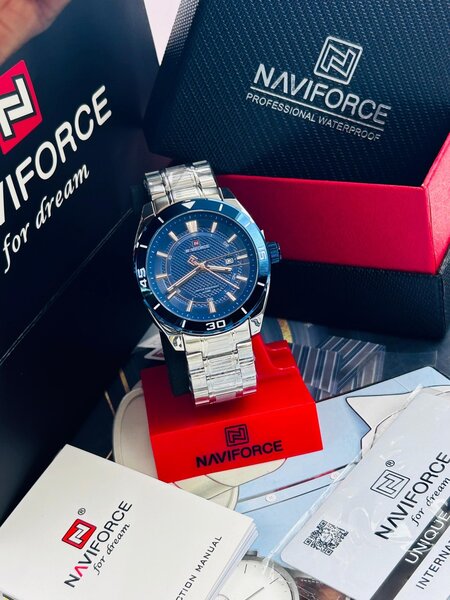 Montre Naviforce Homme Étanche