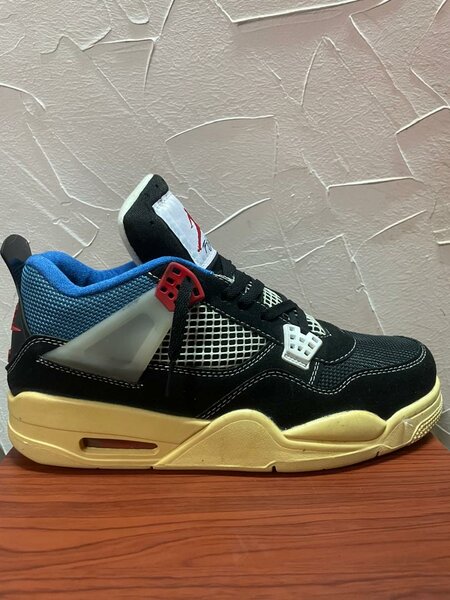 Jordan 4 Union