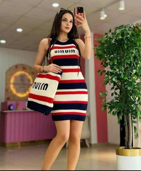 Robe rayée avec sac