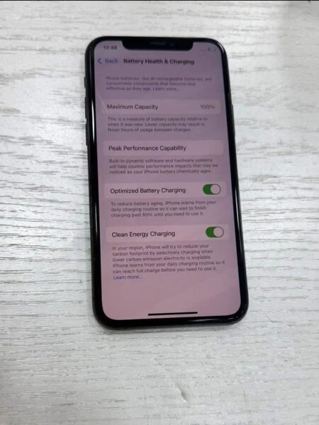 iPhone 11 pro 64 Go