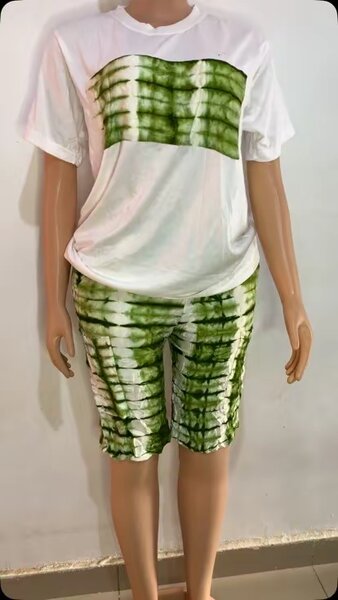 Ensemble Tie-Dye Confortable