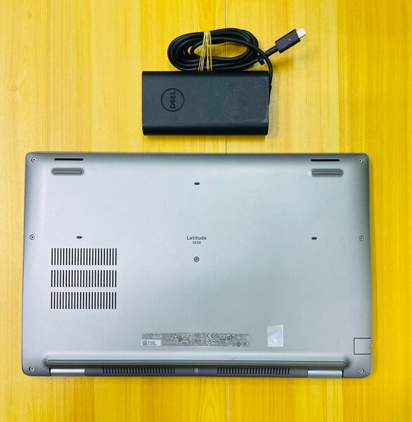 Dell Latitude 15" i5