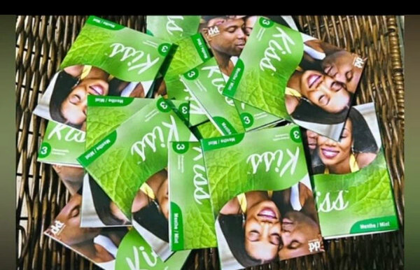 30 Préservatifs (10 paquets)