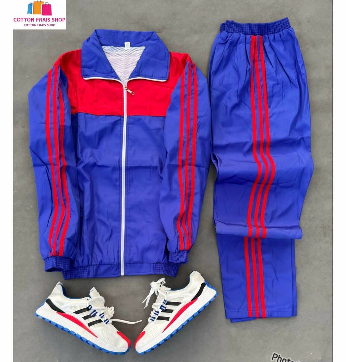 Ensemble de survêtement coloré