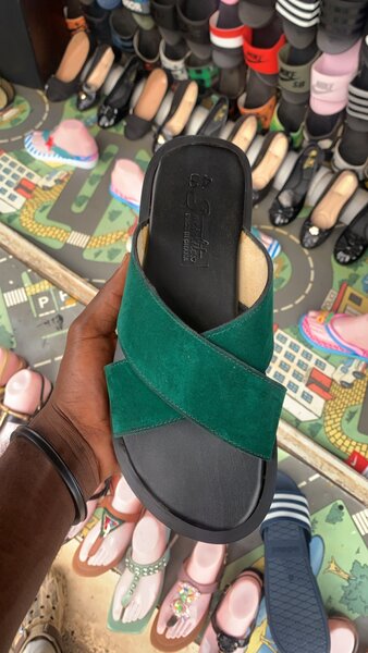 Traditional slippers