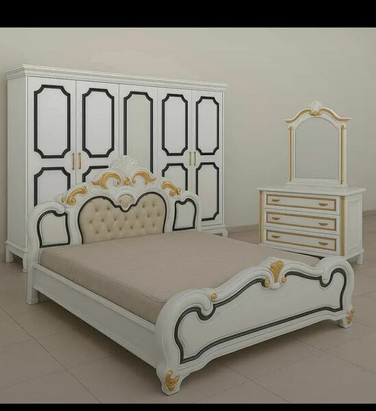 Lit classique elegant