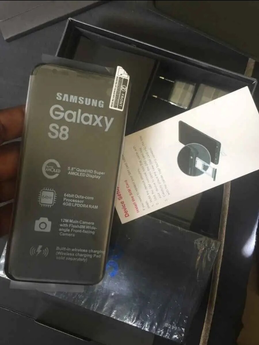 Samsung Galaxy S8 - Smartphone