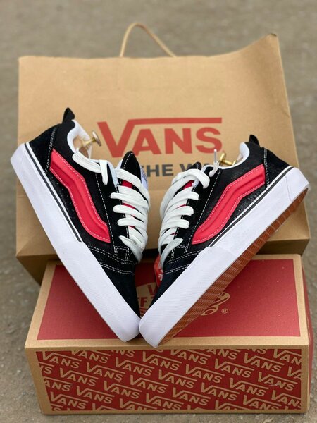Vans knu