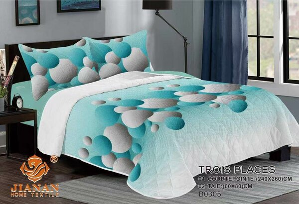 Couette 3 places + 4 taies