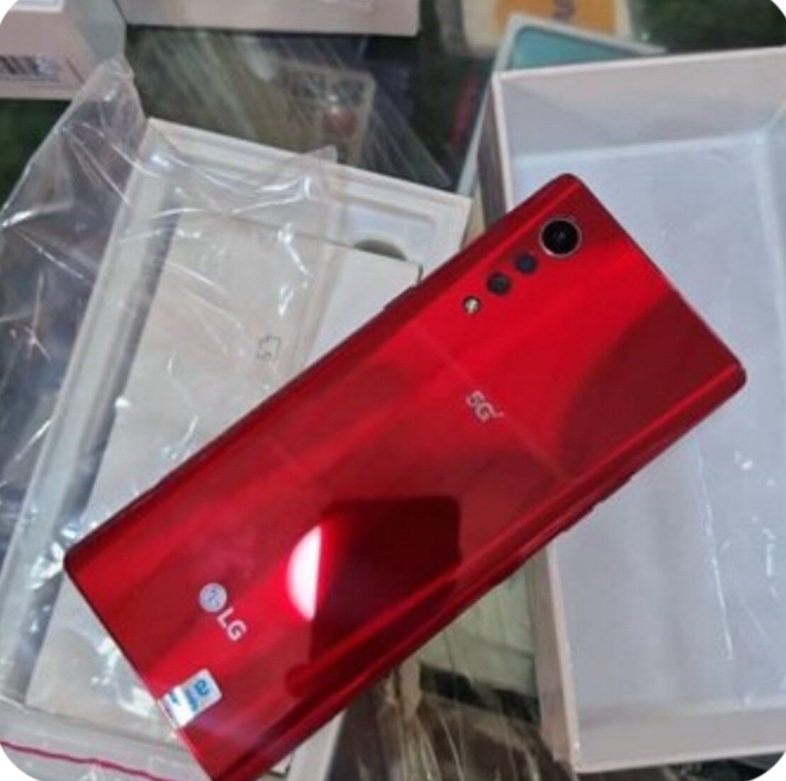 LG Velvet 5G 128gb/6gb ram fresh in box 12 months warranty