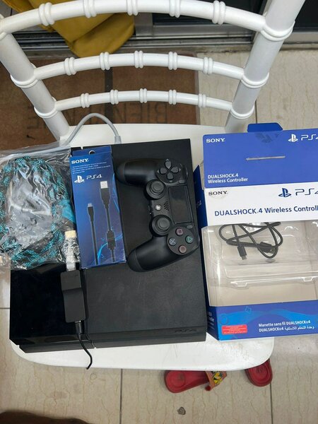 Ps4 craque +2 manettes