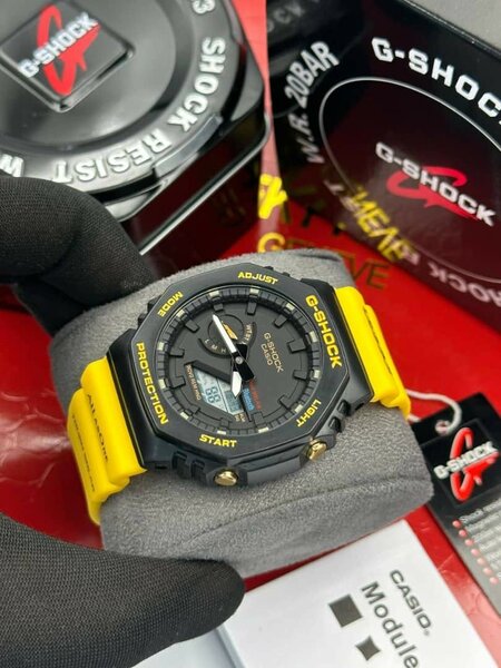 Montre Casio G-Shock GA-2100