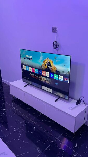 Écran TV LED Ultra HD 4K  50p