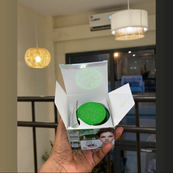 Crème Hydratante 2 en 1 Jalak