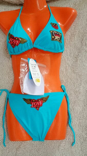Bikini vibrant imprimé Love