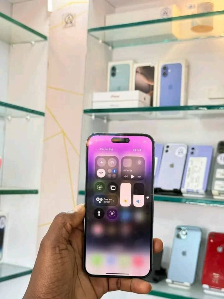 iPhone avec écran OLED